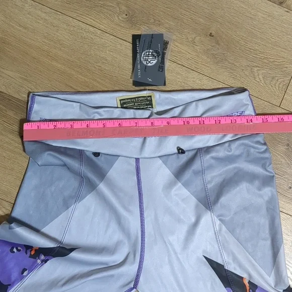 XOA Xtraordinary Apparel purple leggings size Large - Picture 11 of 13